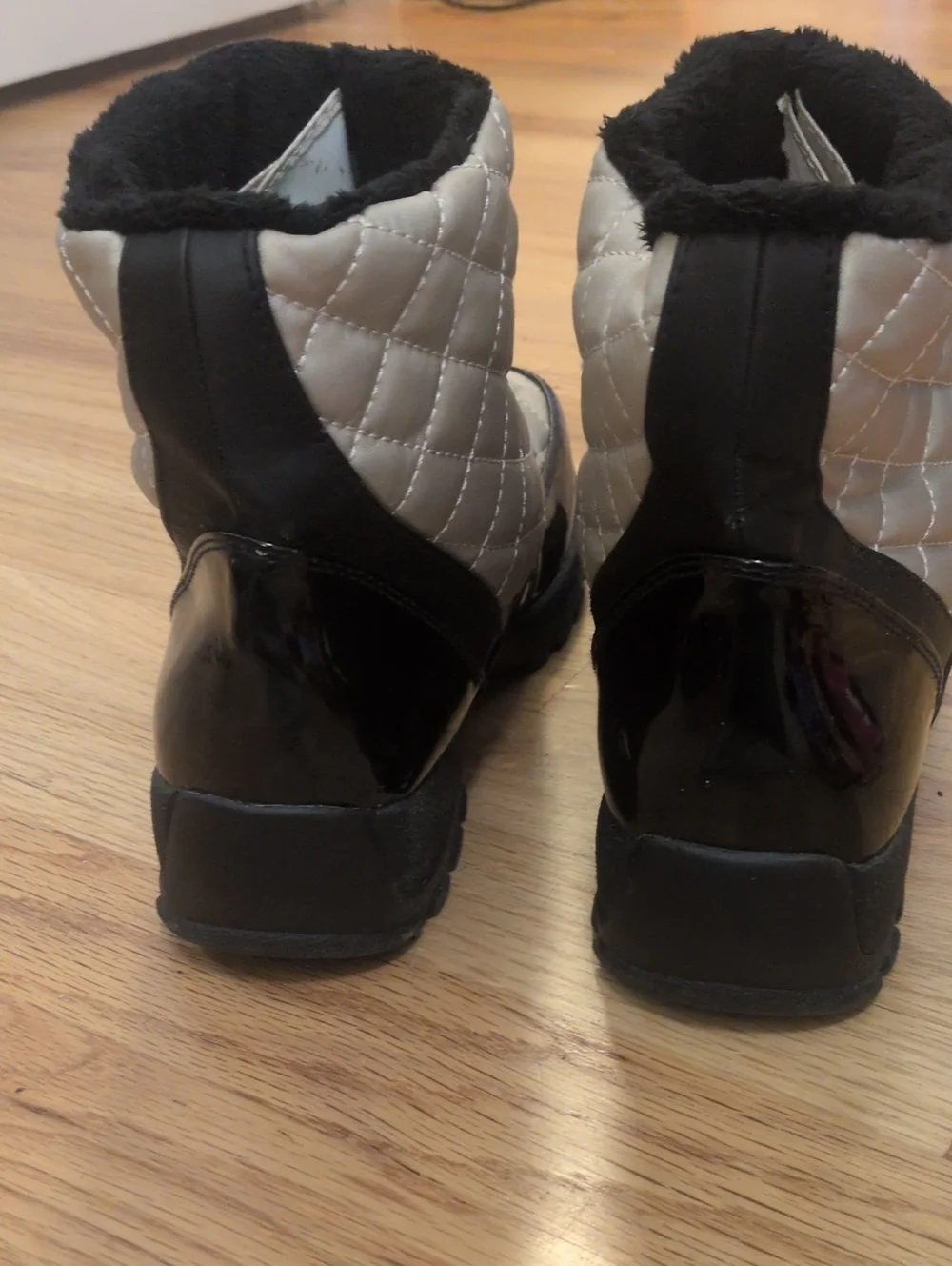 Sporto Quilted Quinn Boots